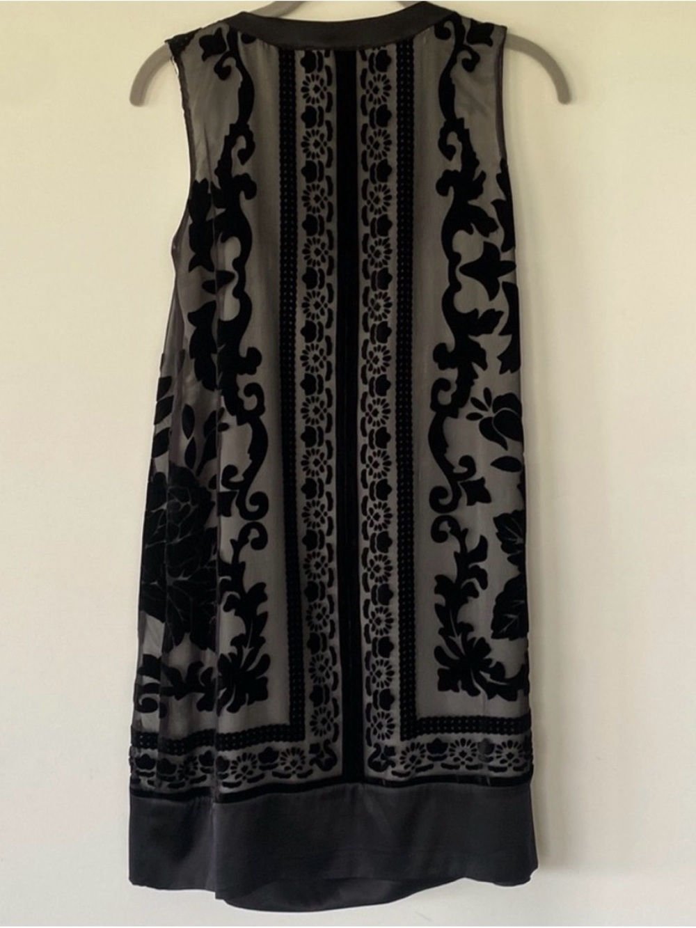 Hale Bob Silk Velvet Burnout Dress – XS – Black Sheer Floral Evening Dress - Picture 4 of 9